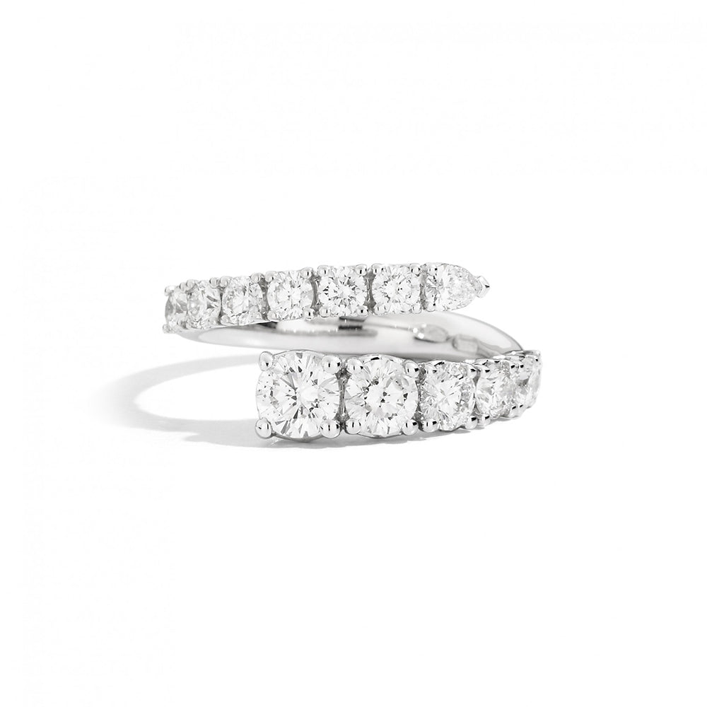 Anello Contrarié con Diamanti in Oro Bianco Anniversary Recarlo