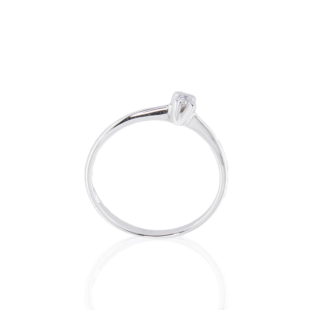 Anello Solitario in Oro Bianco con Diamanti Davite & Delucchi