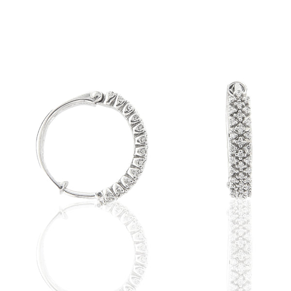 Orecchini oro bianco 18kt a cerchio con zirconi – Voglia D'oro Orecchini oro bianco 18kt a cerchio con zirconi – Voglia D'oro