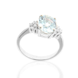 Anello in Oro Bianco con Diamanti e Acquamarina